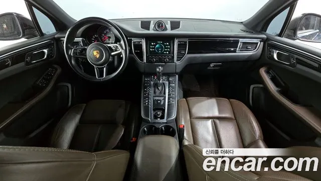 Porsche Macan 2015 — фото 7