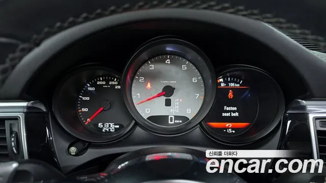 Porsche Macan 2015 — фото 8