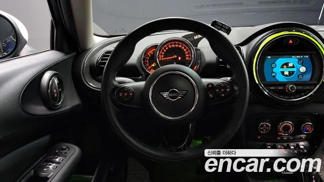 Mini Clubman 2019 — фото 12