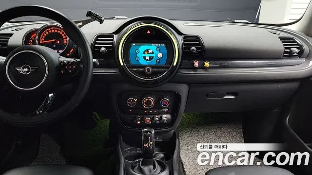 Mini Clubman 2019 — фото 13