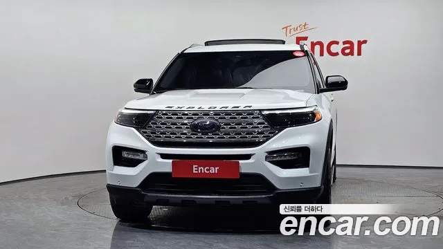 Ford Explorer 2021 — фото 3