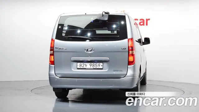 Hyundai Starex 2015 — фото 4