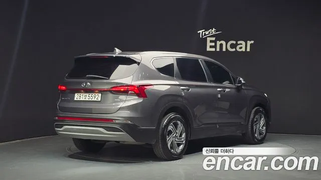 Hyundai Santafe 2023 — фото 2