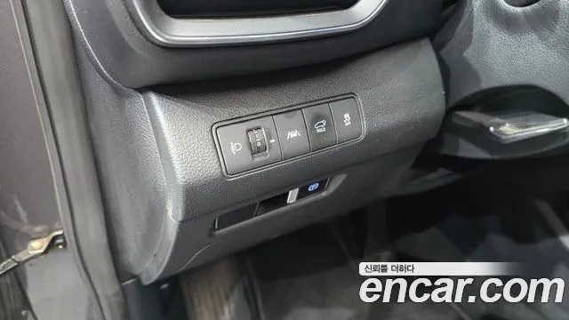 Hyundai Santafe 2023 — фото 15