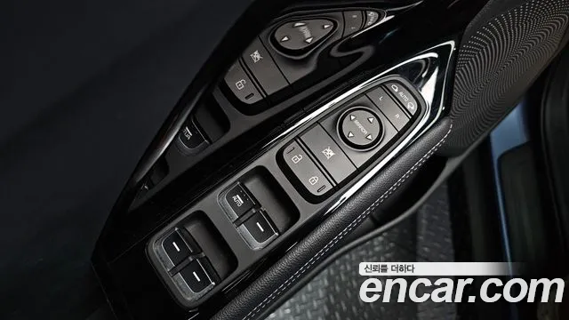 Kia Niro 2021 — фото 13