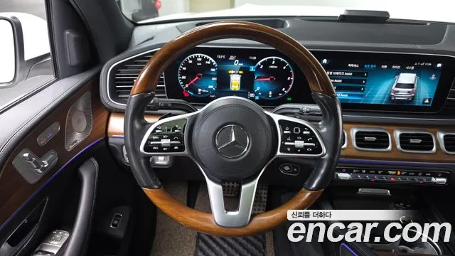 Mercedes-Benz GLS-Class 2021 — фото 14
