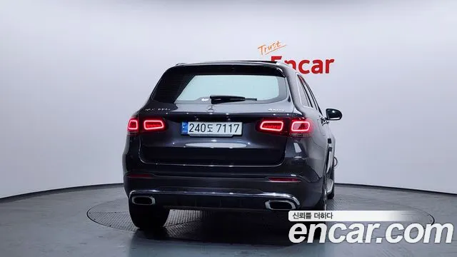 Mercedes-Benz GLC-Class 2022 — фото 4