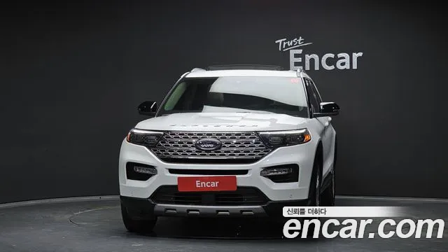 Ford Explorer 2022 — фото 3