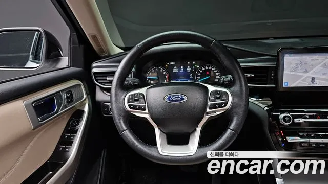 Ford Explorer 2022 — фото 13