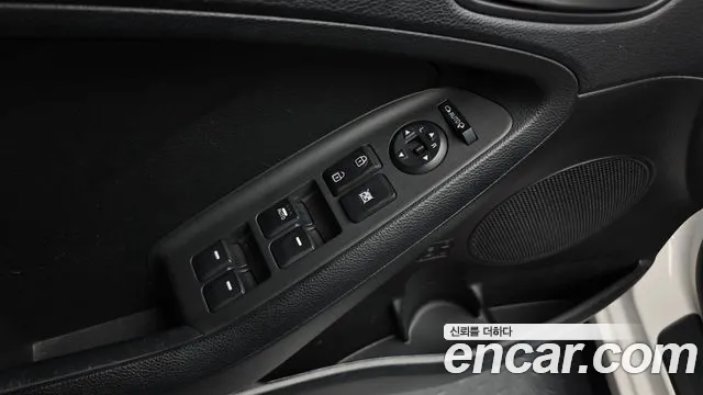 Kia K3 2015 — фото 17