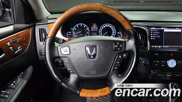 Hyundai Equus 2012 — фото 13