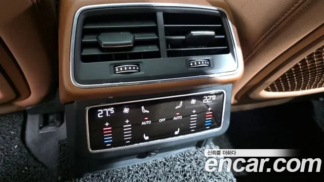 Audi A6 2021 — фото 17