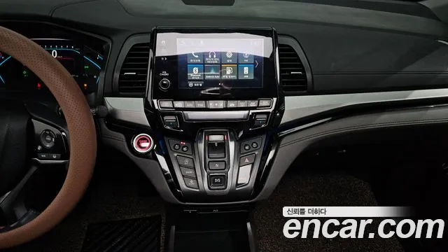 Honda Odyssey 2018 — фото 14