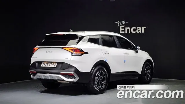 Kia Sportage 2022 — фото 2