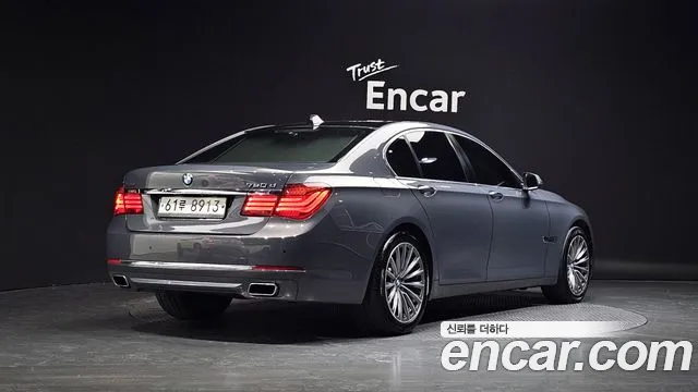 BMW 7-Series 2015 — фото 6