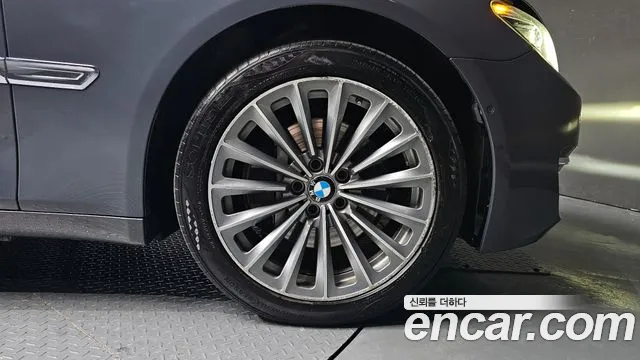 BMW 7-Series 2015 — фото 19