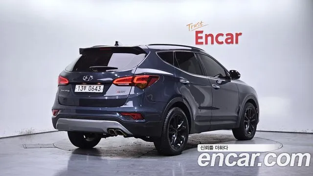 Hyundai Santafe 2016 — фото 2