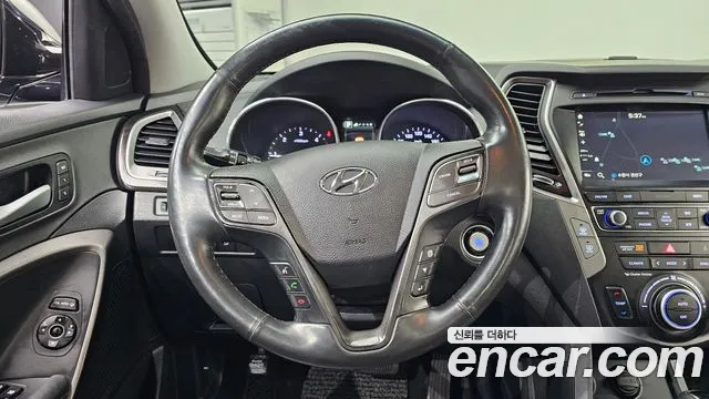 Hyundai Santafe 2016 — фото 13