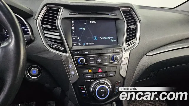 Hyundai Santafe 2016 — фото 14