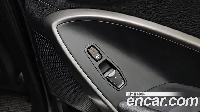 Hyundai Santafe 2016 — фото 19