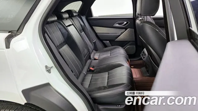 Land Rover Range Rover Velar 2018 — фото 12