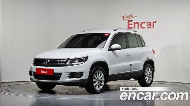Volkswagen Tiguan 2015 — фото 1