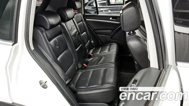Volkswagen Tiguan 2015 — фото 12