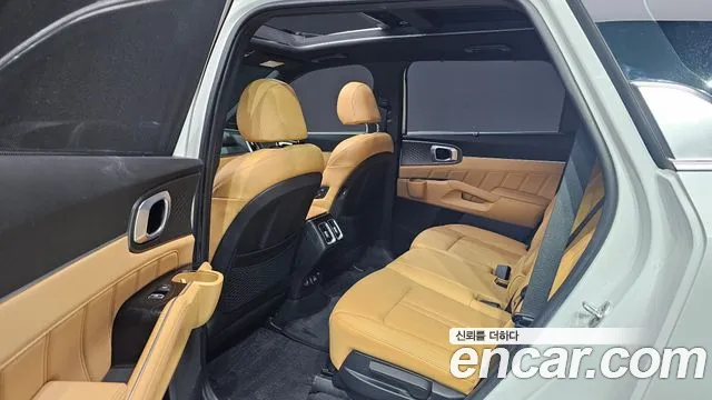 Kia Sorento 2022 — фото 12