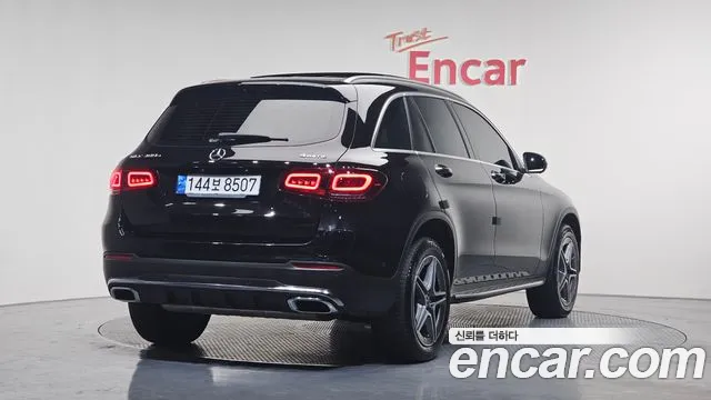 Mercedes-Benz GLC-Class 2022 — фото 2