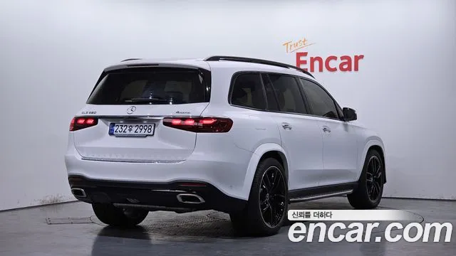Mercedes-Benz GLS-Class 2024 — фото 1