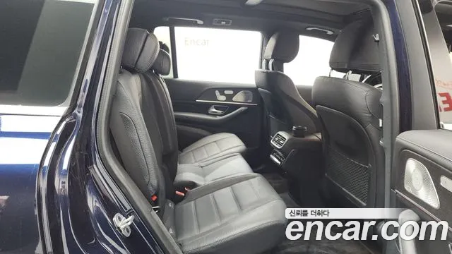 Mercedes-Benz GLS-Class 2022 — фото 12