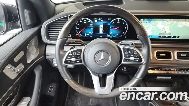 Mercedes-Benz GLS-Class 2022 — фото 13