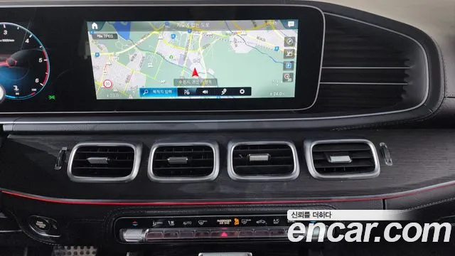 Mercedes-Benz GLS-Class 2022 — фото 14