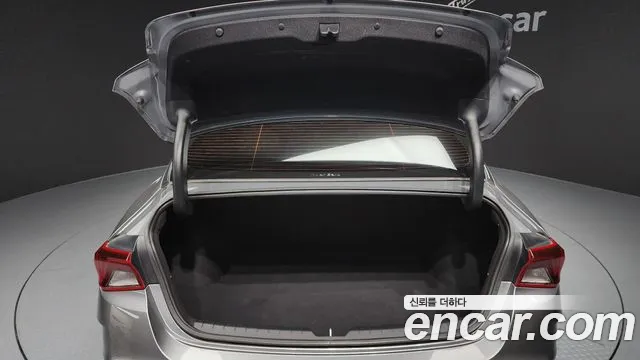 Kia K5 2021 — фото 20