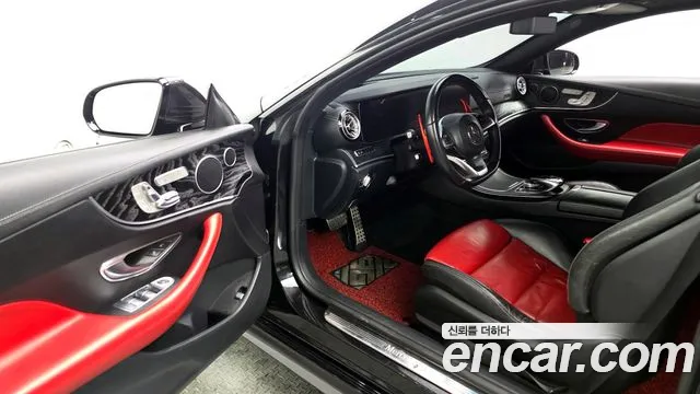 Mercedes-Benz E-Class 2017 — фото 10