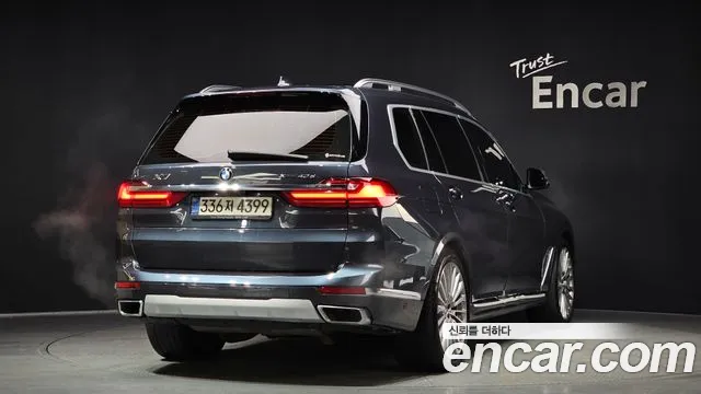 BMW X7 2022 — фото 2