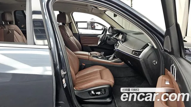 BMW X7 2022 — фото 11