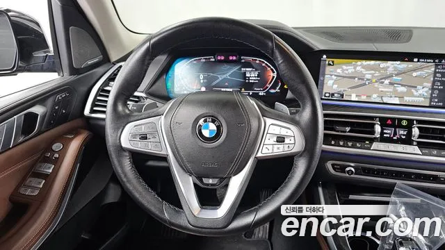 BMW X7 2022 — фото 13