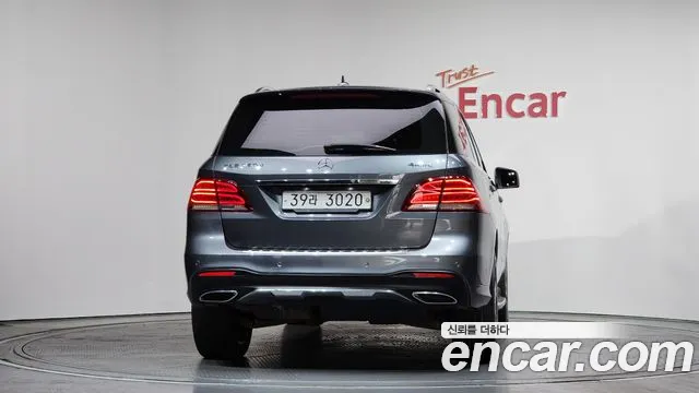 Mercedes-Benz GLE-Class 2017 — фото 4