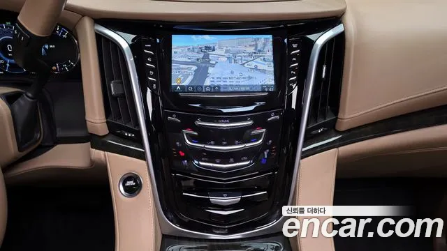 Cadillac Escalade 2020 — фото 15