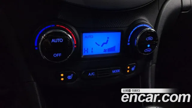 Hyundai Accent 2012 — фото 17