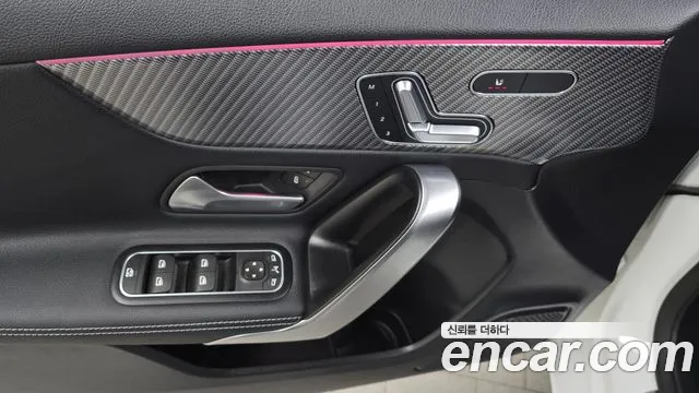 Mercedes-Benz A-Class 2025 — фото 17