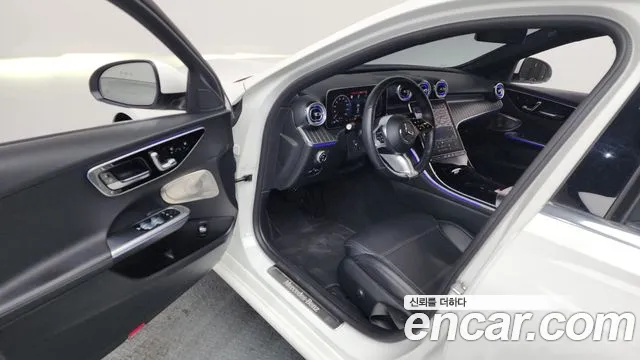 Mercedes-Benz C-Class 2022 — фото 10