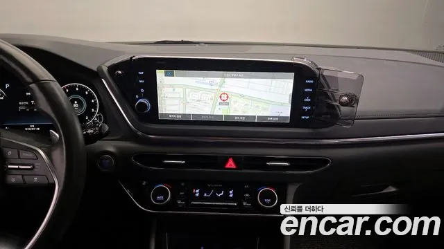 Hyundai Sonata 2022 — фото 14
