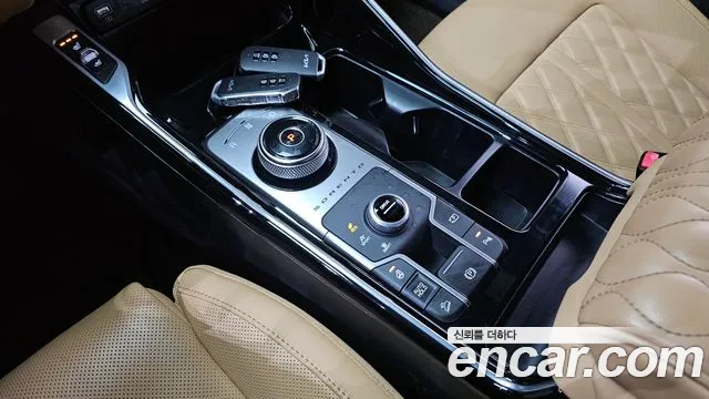 Kia Sorento 2022 — фото 9