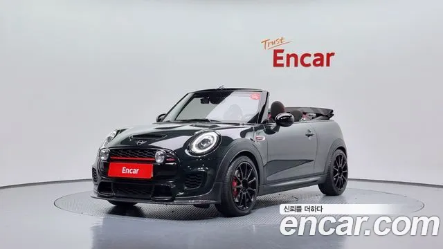 Mini Cooper Convertible 2019 — фото 1