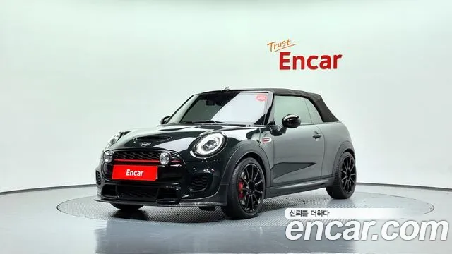 Mini Cooper Convertible 2019 — фото 20