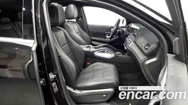 Mercedes-Benz GLE-Class 2025 — фото 11