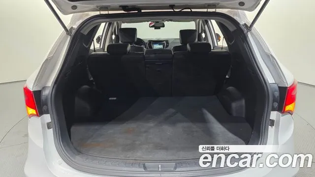 Hyundai Santafe 2017 — фото 20