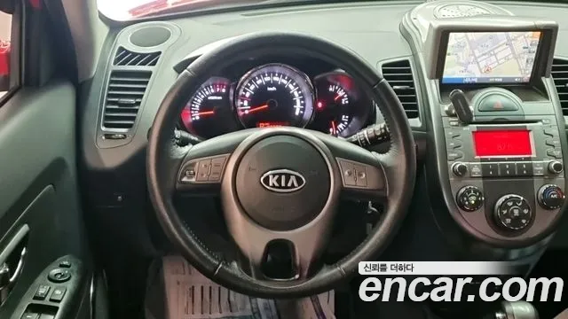 Kia Soul 2010 — фото 12